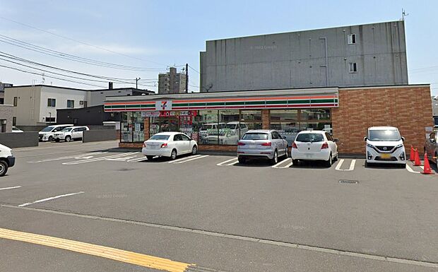 【コンビニ】セブンイレブン札幌二十四軒2条店まで約150ｍ、徒歩約2分。
