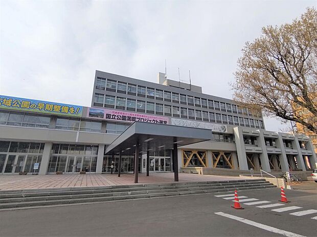 【市役所】釧路市役所まで車で26分（10300ｍ）