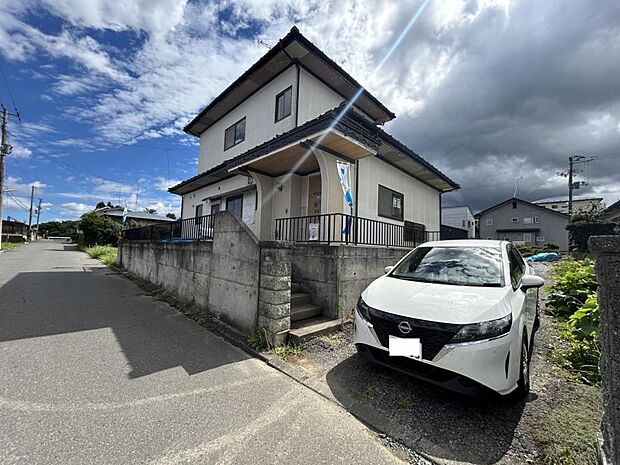             三戸郡南部町大字福田字あかね　戸建て
  