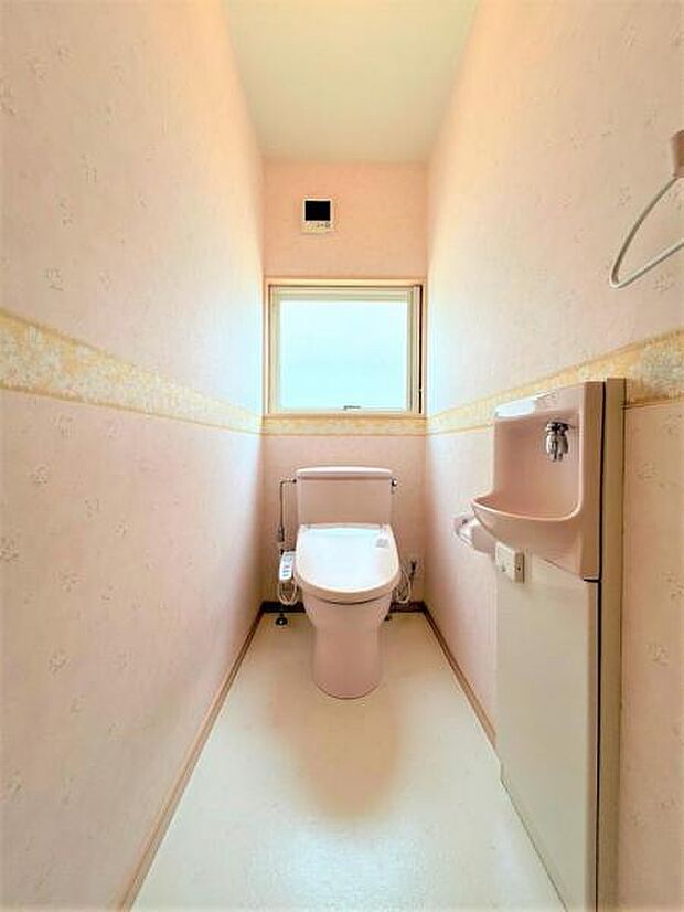 【リフォーム前】1階トイレです。