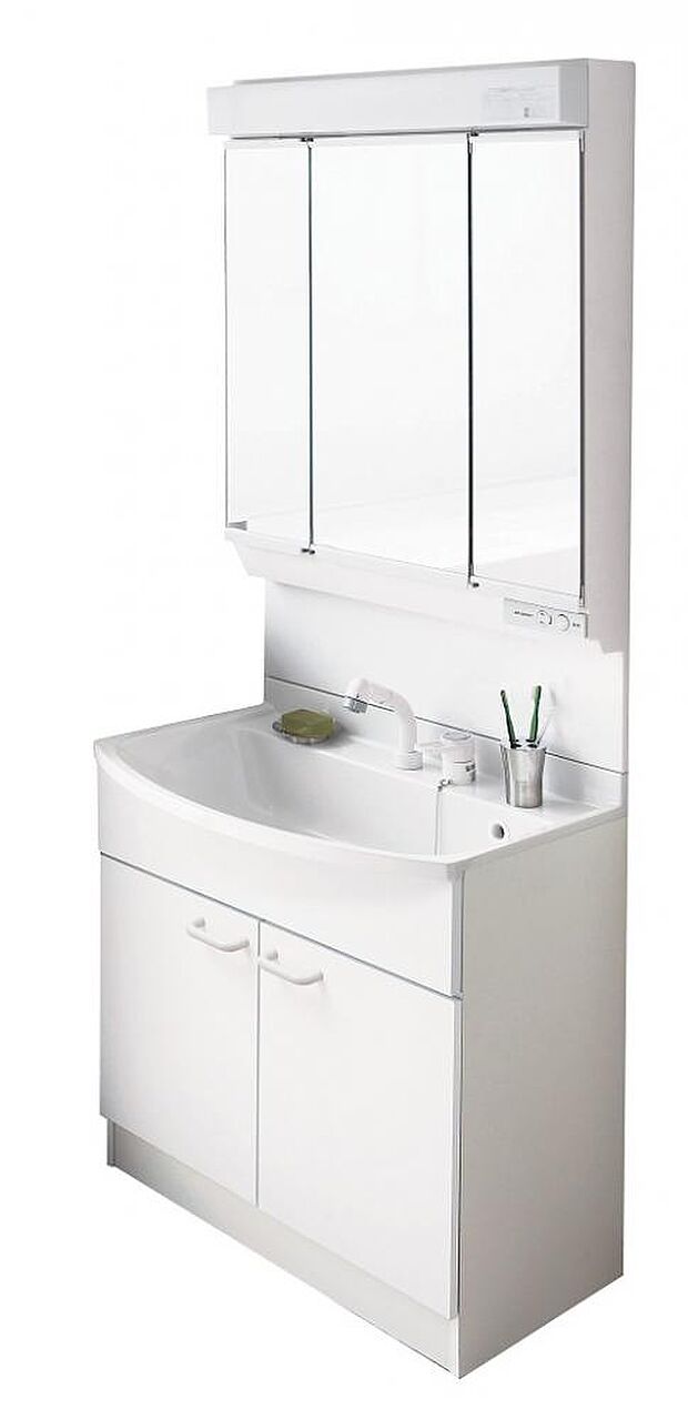【同仕様写真】洗面台はパナソニック製に新品交換します。三面鏡になっています。収納もしっかり付いているので使い勝手がいい洗面台です。