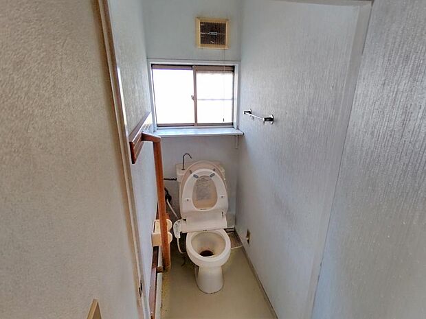 【リフォーム中】トイレの写真です。