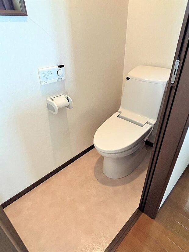 【現況販売】2階トイレです。