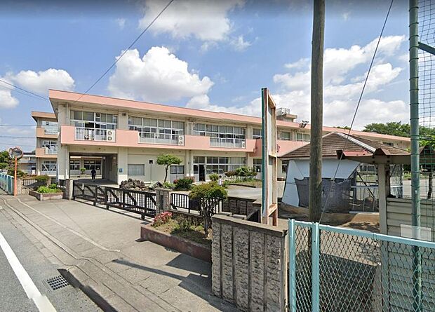 【周辺施設/小学校】高崎市立岩鼻小学校まで250ｍ（徒歩約3分）です。