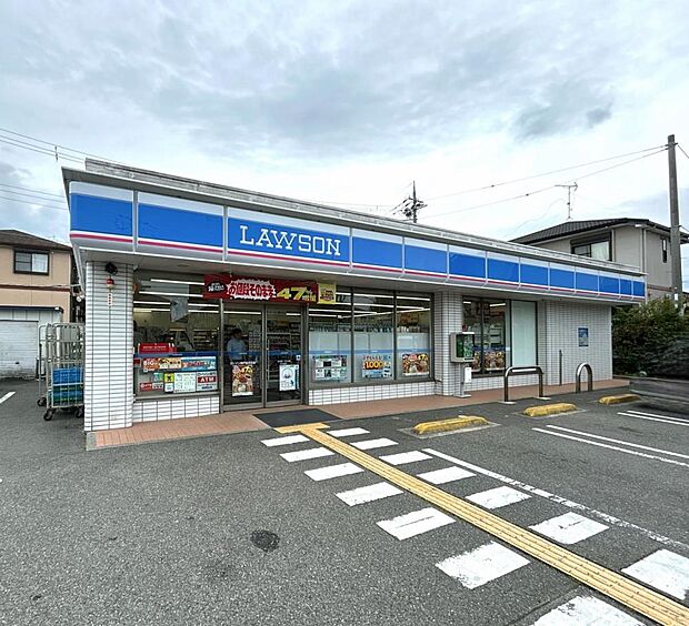 【近隣写真】ローソン神戸桜が丘店まで160ｍ、徒歩2分です。24時間営業なので買い忘れにも安心ですね。