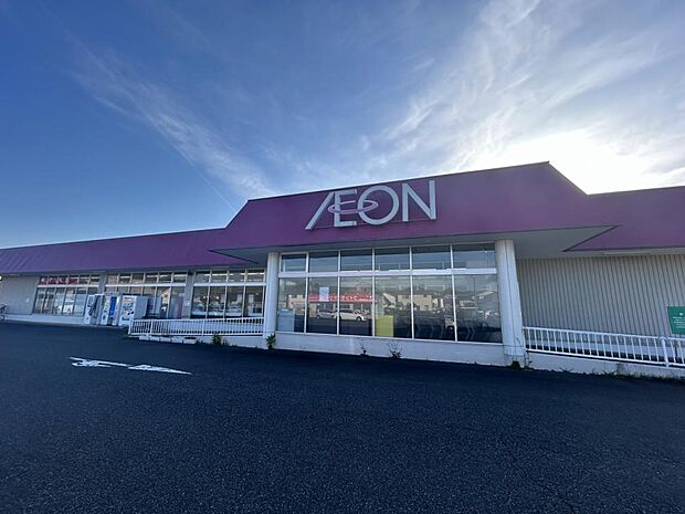 【近隣写真】イオン津ノ井店様まで約1300ｍ(車で約4分)。週に何度も通うスーパーがお近くにあると便利ですよね。