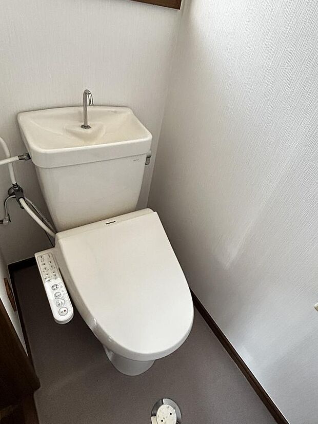 【現況写真】2階トイレ