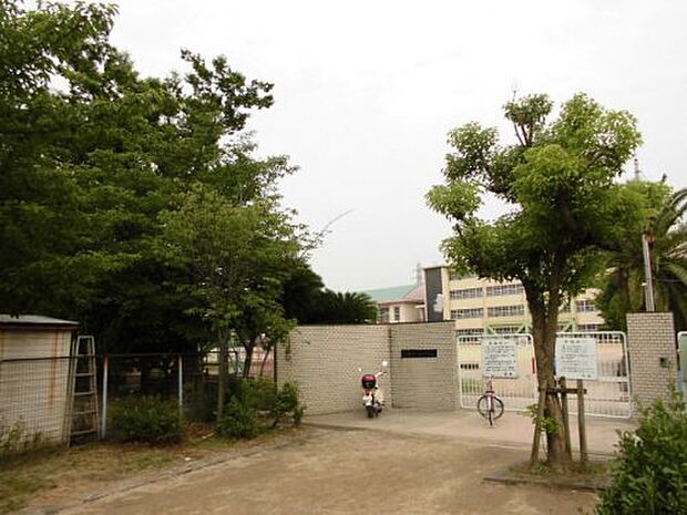 【小学校】尼崎市立園和北小学校　まで754ｍ