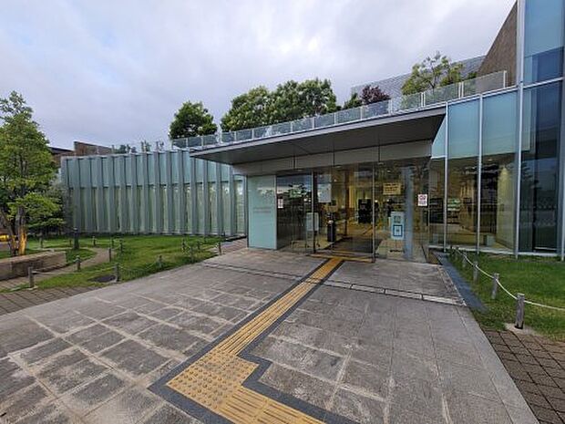 【図書館】神戸市立東灘図書館まで1310ｍ