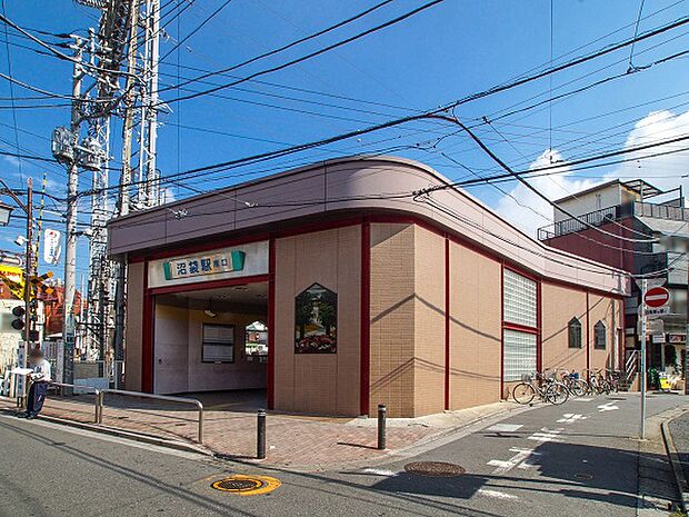 西武新宿線「沼袋」駅　徒歩15分