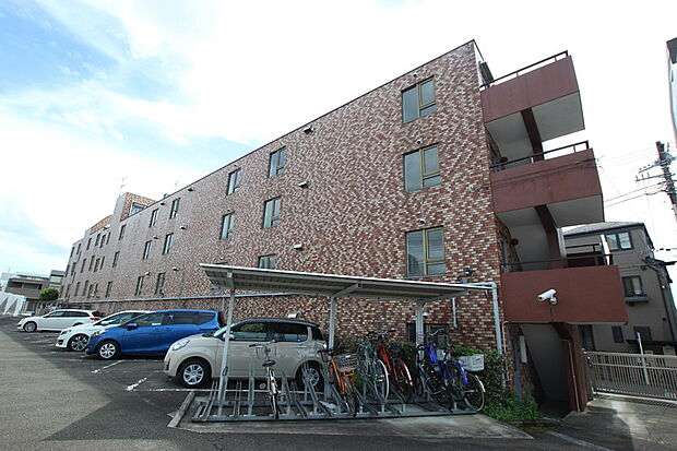 ■「下高井戸」駅、「桜上水」駅から徒歩6分の低層マンション