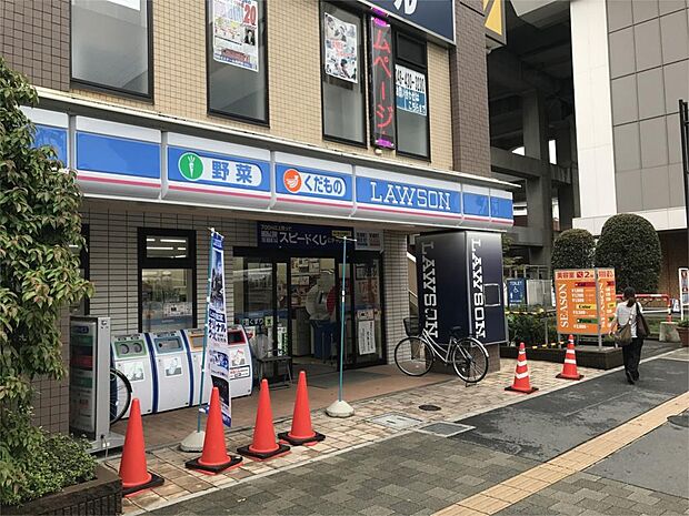 北戸田駅東口店（1389m）