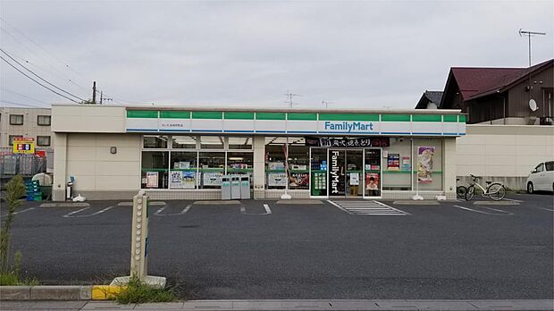 ファミリーマートさいたま別所町店（2088m）