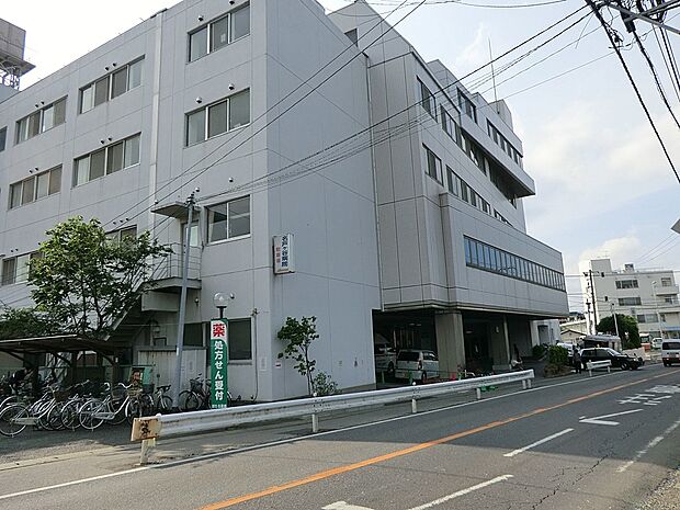 病院 2400m 名戸ヶ谷病院