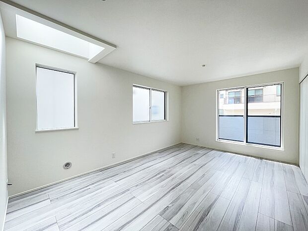 内装〜living room〜　 オープンでのびやかな空間を生み出す、こだわりの「広がり」と「ゆとり」 4号棟