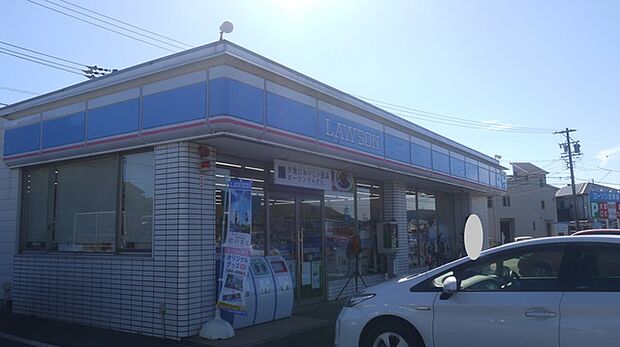 ローソン　豊橋二川店（580m）