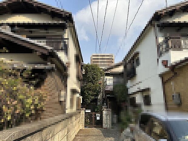 ＪＲ阪和線「浅香」駅まで徒歩７分・南海高野線「浅香山」駅まで徒歩１１分！２沿線利用可能ですので、毎日の通勤や通学に便利ですね♪