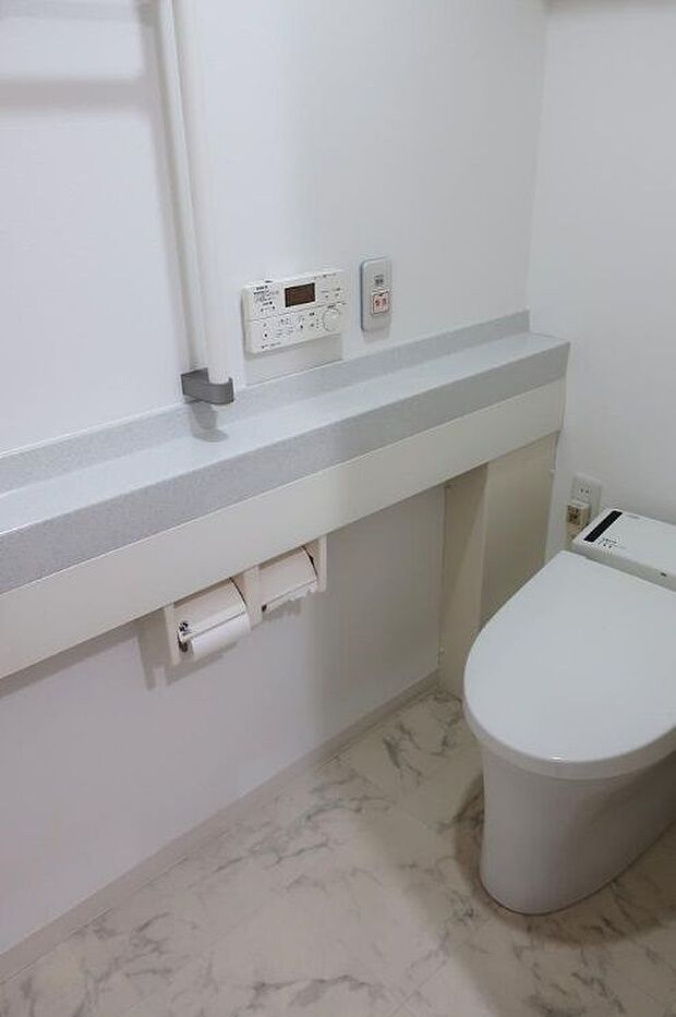 居室やトイレ、バスルームには「緊急コールボタン」を設置しております！安心の住まいです♪