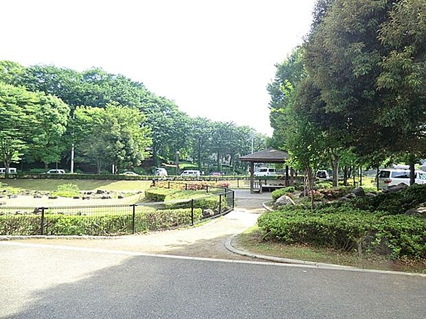 公園 674m 柿ノ木台公園(公園が近くて便利！徒歩9分！)