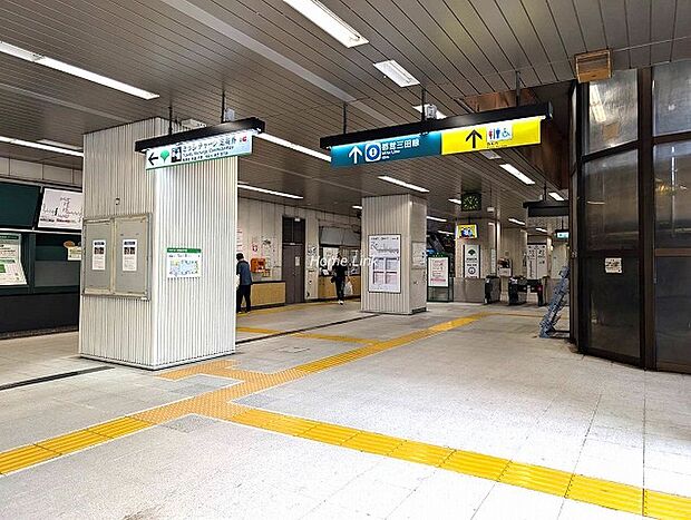 新高島平駅