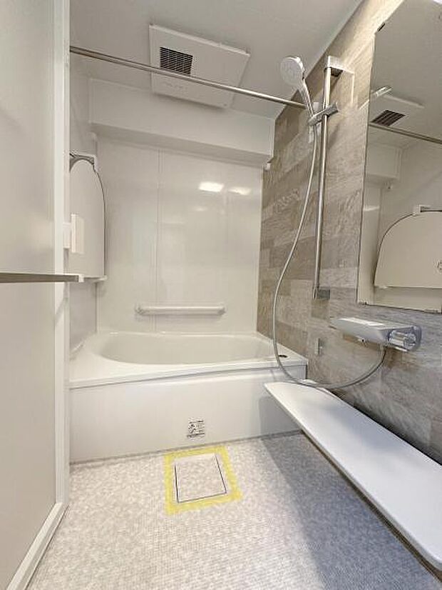 ■浴室乾燥機はカビ防止に、天気を気にせず洗濯を干せて大活躍