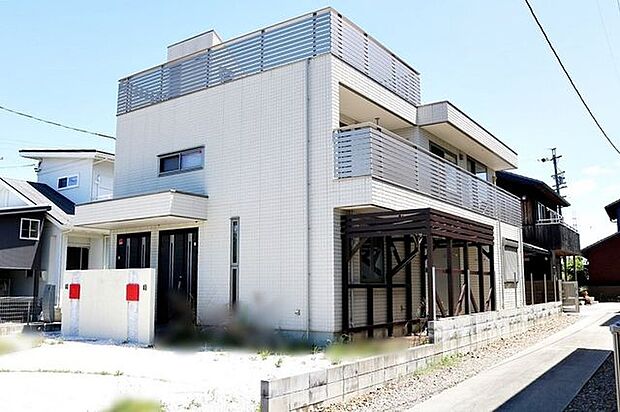             中古戸建　笹野字山屋鋪
  