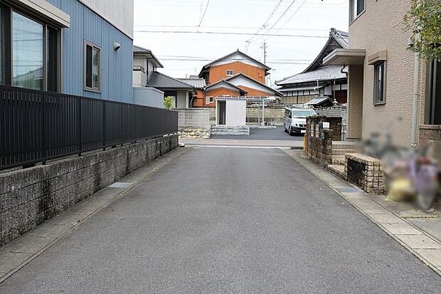 前面道路含む現地写真