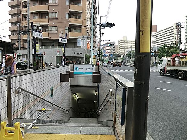 駅 450m 東京メトロ南北線「王子神谷」駅