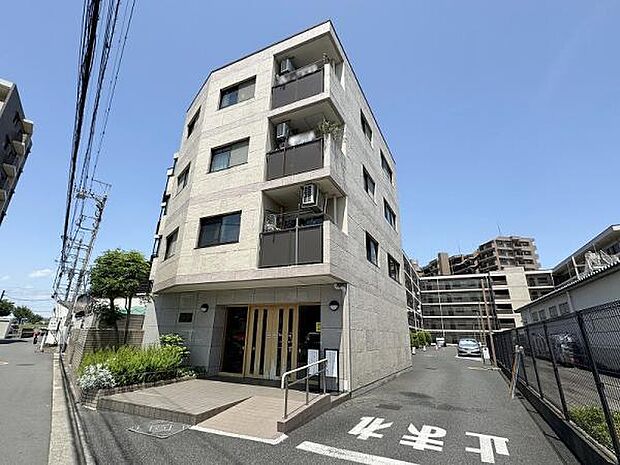 平成5年築、新耐震基準のマンションです西武拝島線『武蔵砂川』駅徒歩約7分の立地