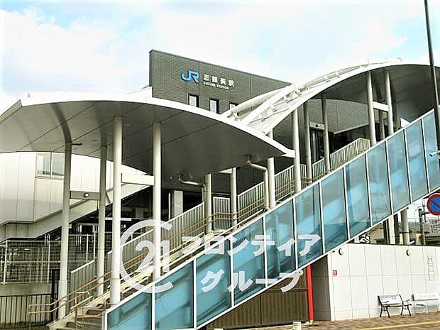志都美駅(JR西日本 和歌山線) 1120m