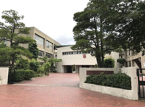 大府北中学校まで約110ｍ（徒歩約1分）校訓「誠実」3つの小学校の児童から集まる中学校なので新しい出会いがあります。