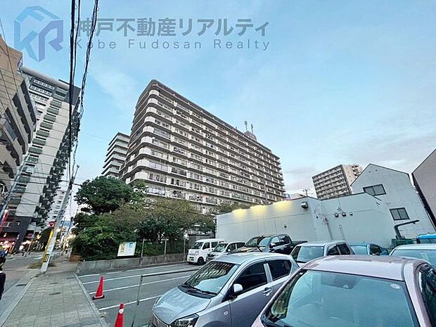 神戸湊町スカイハイツ(3LDK) 12階の外観