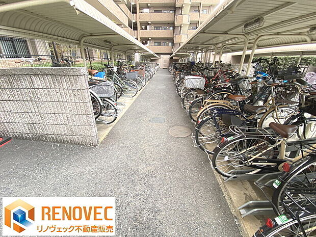 【駐輪場】◆きれいに整列されてます◆通勤・通学にもレジャーにも便利がいい自転車ですね