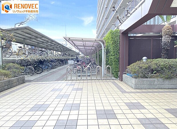 【自転車置場】◆屋根のある駐輪場ですので雨から自転車を守ります♪◆通学・通勤に便利な駐輪場です！◆ルールを守ってキレイに駐輪しましょう♪