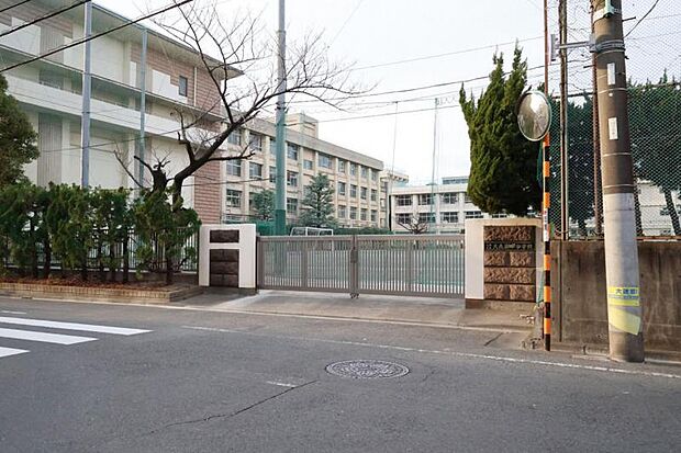 大田区立大森第十中学校