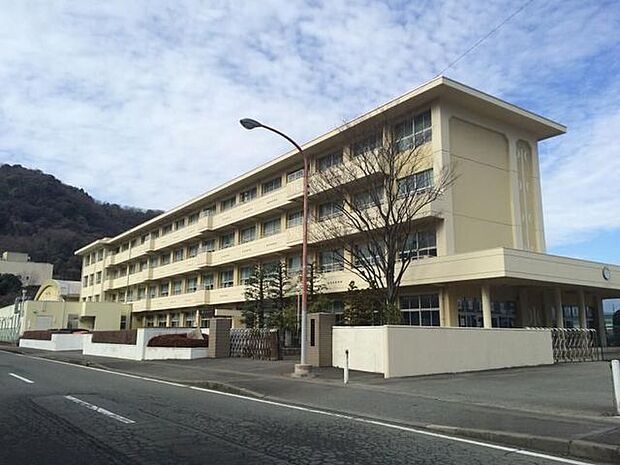 清水町立南中学校 1780m