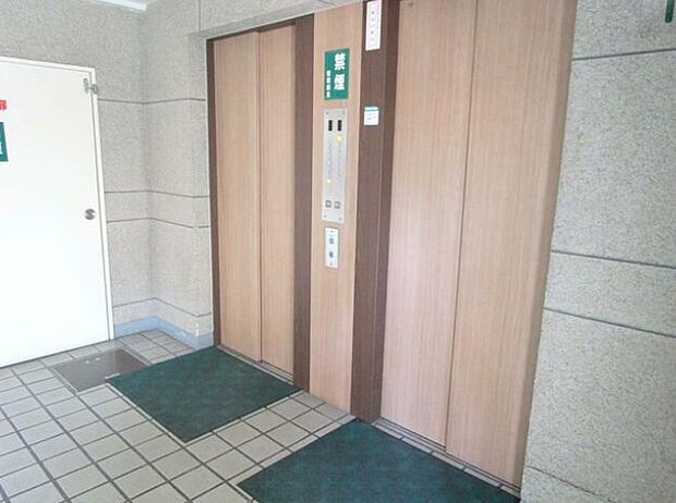 エレベーター2基♪