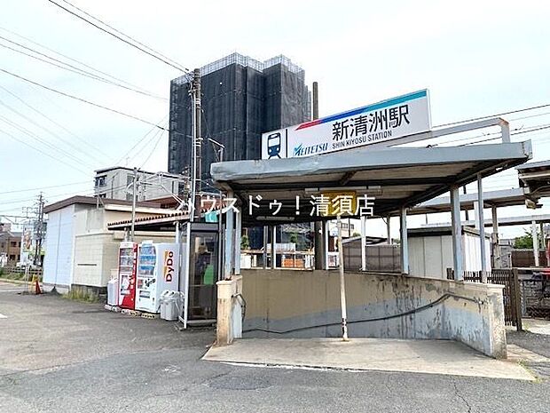 新清洲駅名鉄名古屋本線　新清洲駅　普通・準急・急行・快急が停車。豊橋方面　始発5:27　終電24:03　岐阜方面　始発5:30　終電24:15　約10分に1本有ります！ 1000m