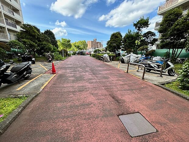 バイク置き場