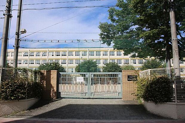 名古屋市立東山小学校 東山小学校■緑に囲まれた閑静な住宅地域、近隣には東山動植物園や平和公園を中心とした広大な市民の広場など、恵まれた環境の中で、とても住みやすい住宅地として発展してまいりました…