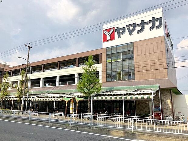 ヤマナカ安田店 420m