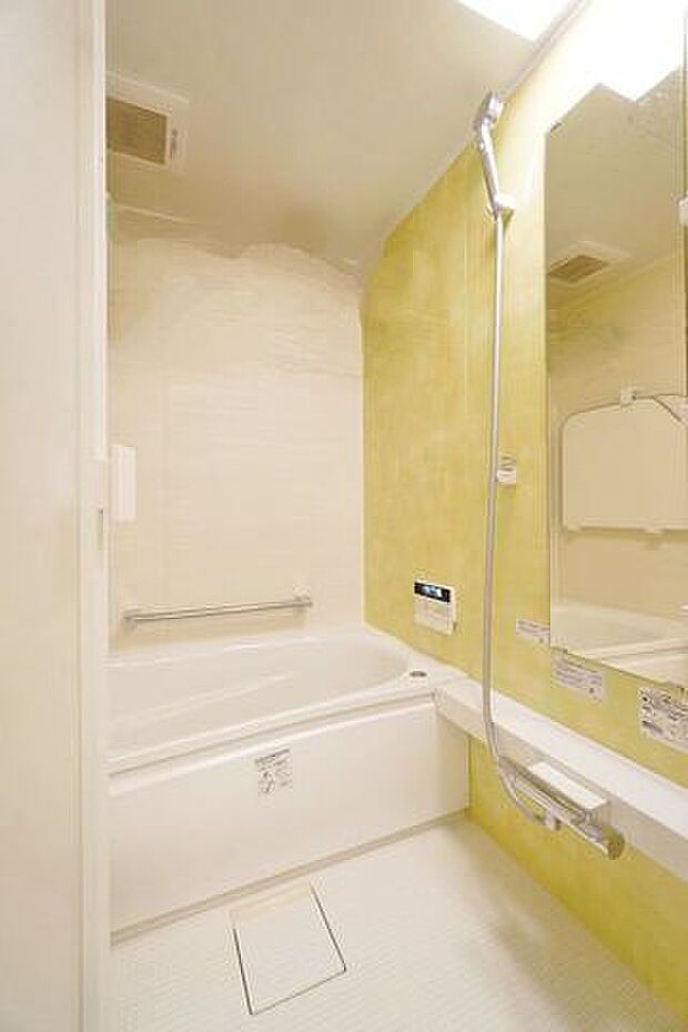 【浴室】1216サイズの浴室です。2024年6月撮影
