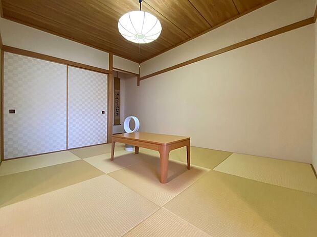 和室は琉球風の半畳の畳が敷かれています。