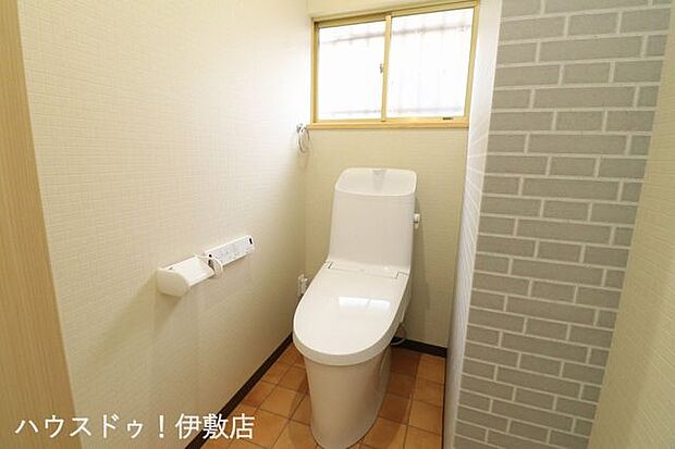 【1Fトイレ】ウォシュレット機能のトイレ！