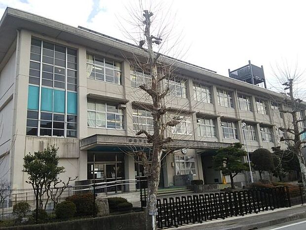 亀山小学校 1940m