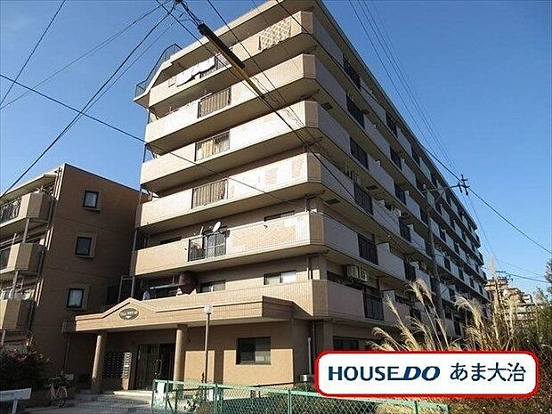 7階建ての3階、角部屋に位置する3LDKの中古マンションが新登場。 名古屋市営バス「吉津一丁目」 まで 徒歩 8分で、名古屋市内へのアクセス良好。