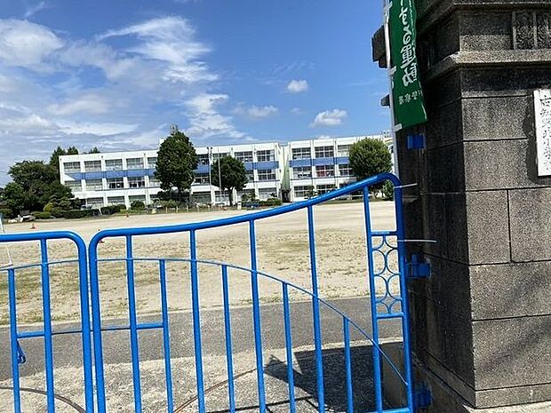 古知野北小学校 590m