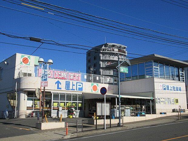タイヨー吉野店【タイヨー吉野店】は、鹿児島市吉野町1731番地に位置する鹿児島吉田線近くのスーパーです。取扱品目は主に「生鮮食品・日配品・一般食品・日用雑貨・衣料品・お酒」です。駐車場があります…