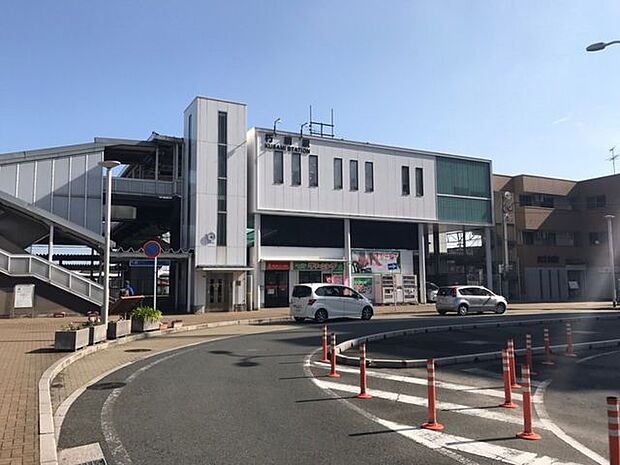 【JR朽網駅】 JR朽網駅こちらは「くさみえき」とお読みします。こちらの駅からは、北九州空港へのシャトルバスがでており、空港へのアクセス良好です♪ 200m