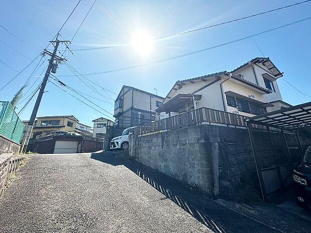 都市ガス♪中学校・セブンイレブンまで徒歩約8分圏内♪小倉南区石田町の中古一戸建て♪公園近く閑静な住宅地♪